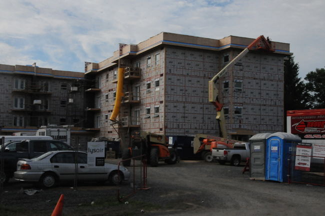 La construction ne sera pas terminée à temps