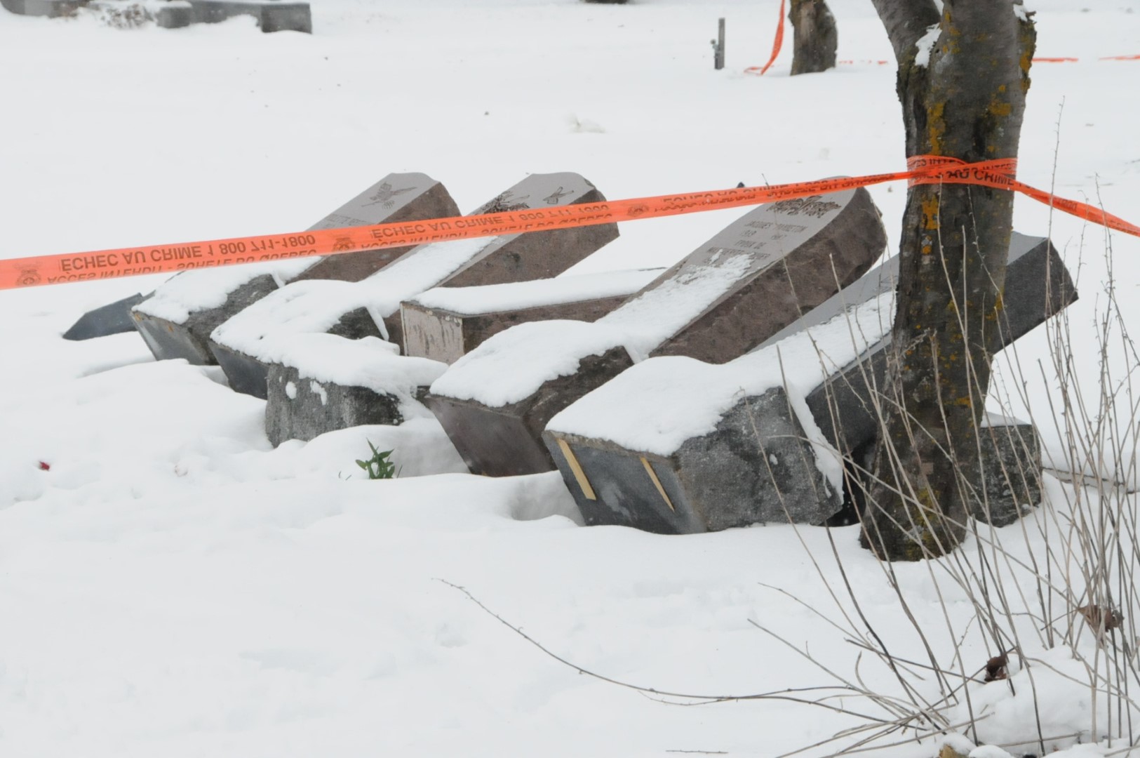 Vandalisme au cimetière de Joliette
