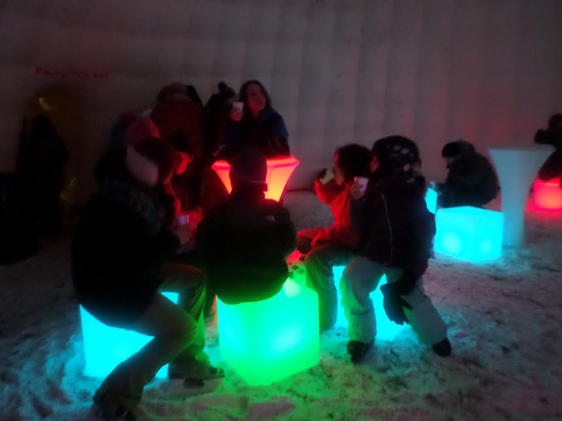 Succès de la soirée aux flambeaux