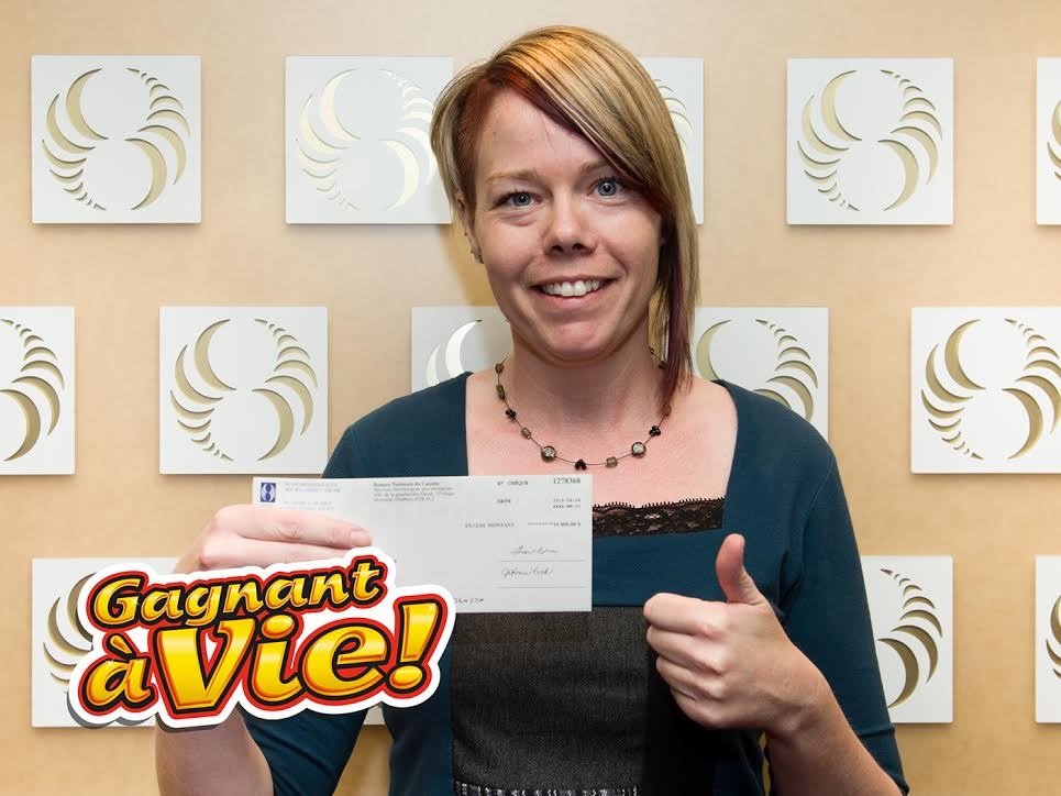Elle gagne un gros lot de Gagnant à vie