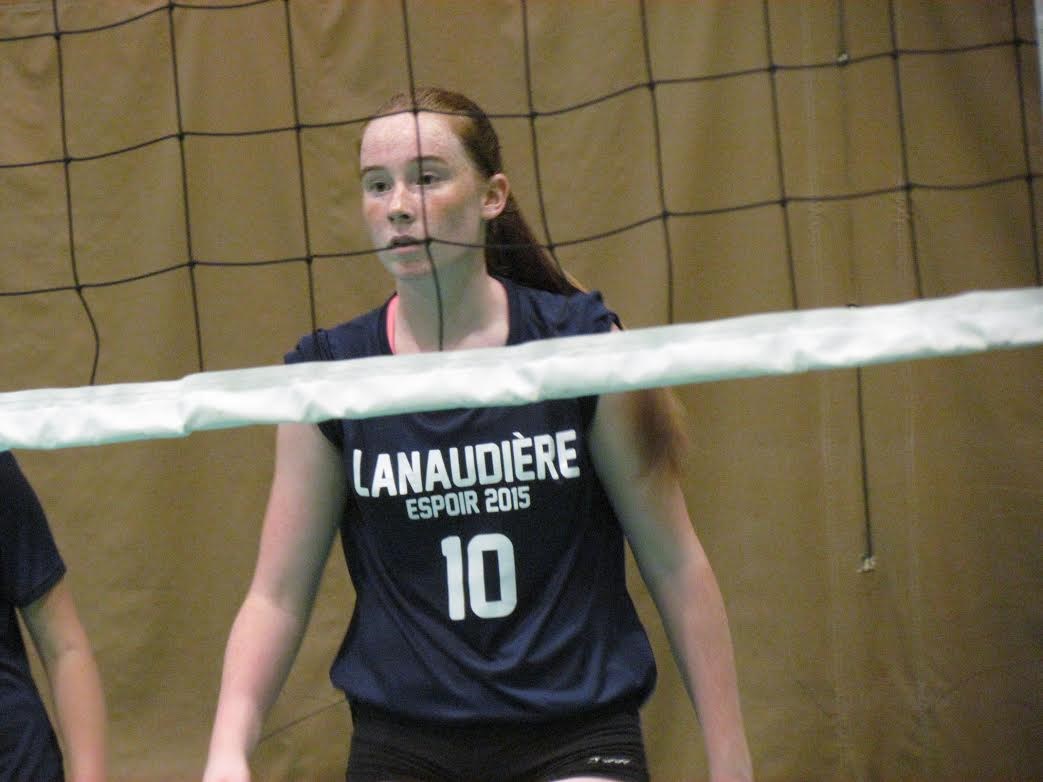 Une athlète des Libellules finaliste au gala de volleyball Québec