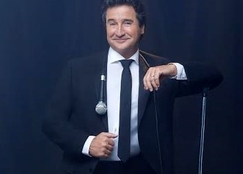 René Simard en spectacle à Joliette en décembre 2016 
