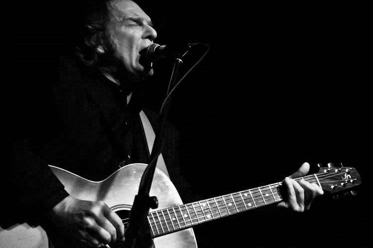 Le poète Stephen Faulkner en spectacle à Joliette