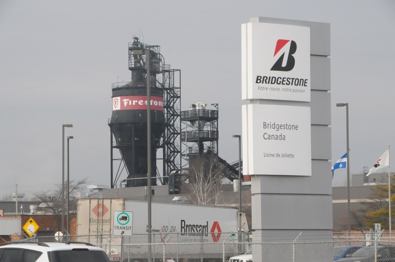 Signature de la nouvelle convention collective chez Bridgestone de Joliette