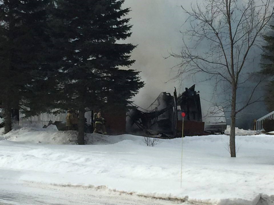 Un garage détruit par un incendie à Notre-Dame-de-Lourdes