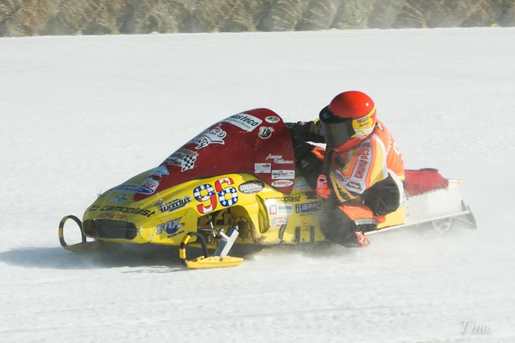 Jacques Villeneuve revient en motoneige