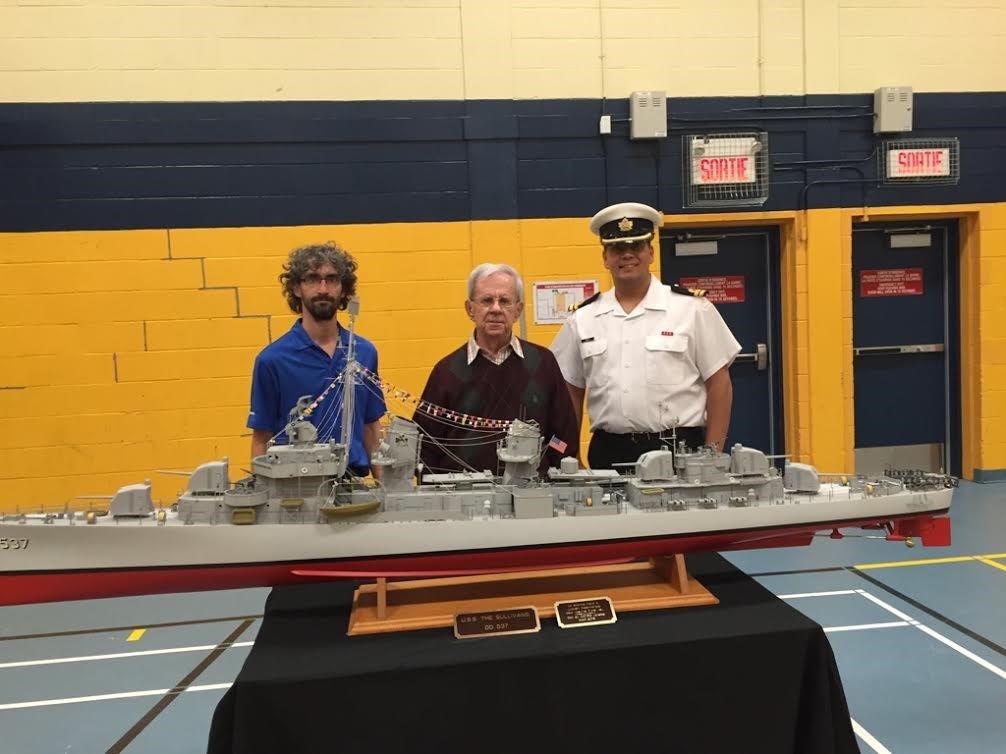 Le corps de cadets de la marine de Joliette reçoit le don de... toute une vie