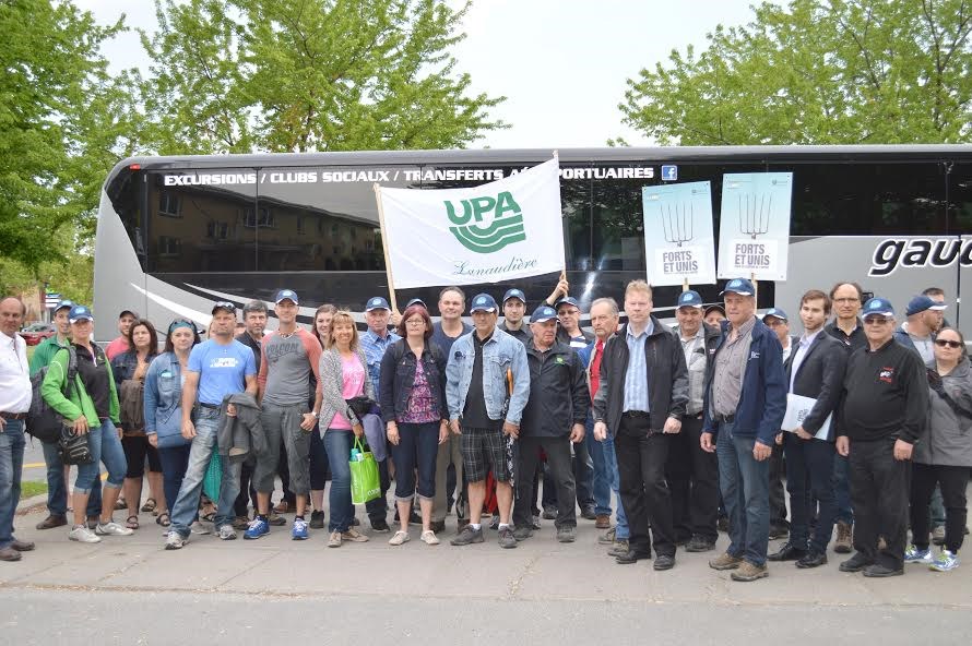 Une centaine de producteurs de Lanaudière se rendent à Ottawa