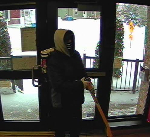 Tentative de vol qualifié à Saint-Cuthbert – Suspect à identifier