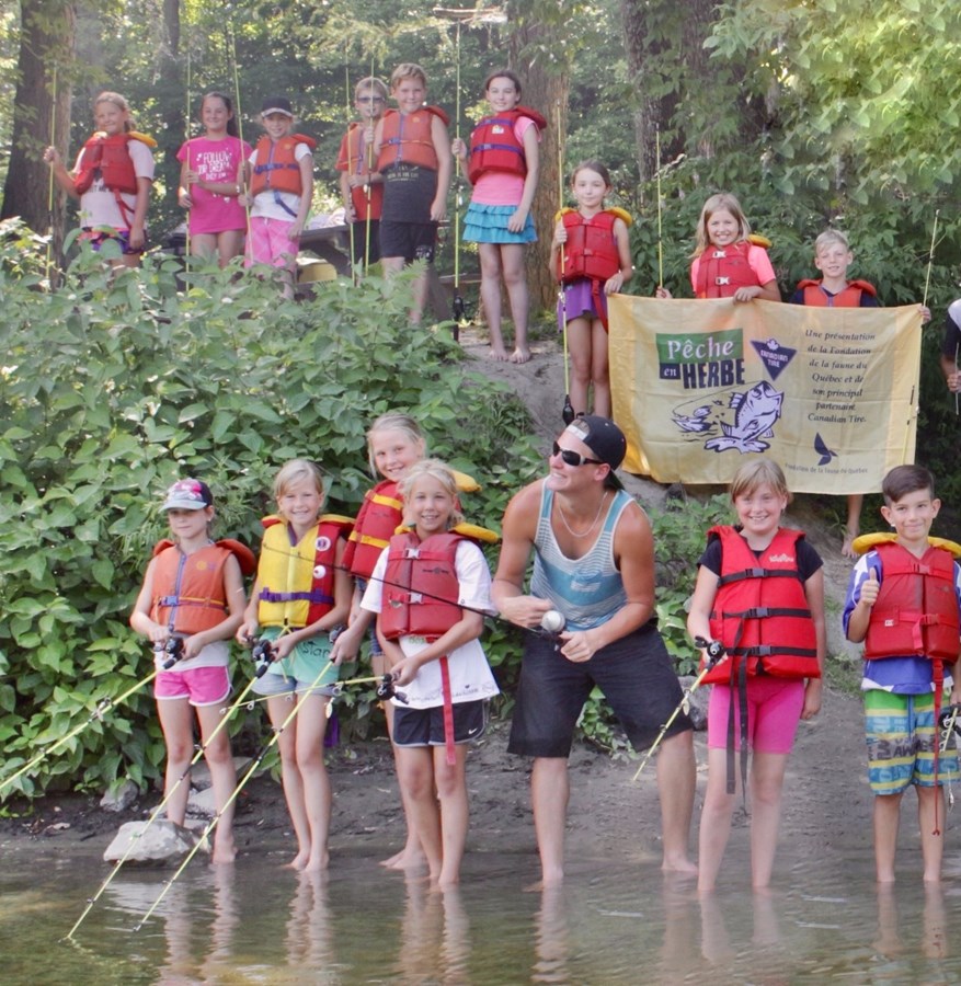 Succès de l'activité pêche en herbe au de camp de jour Bosco