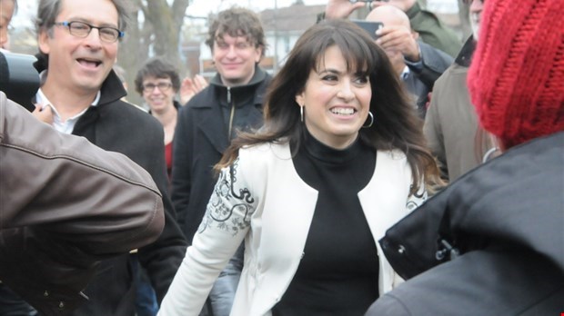 Véronique Hivon doit se retirer de la course à la direction du PQ en raison de la maladie