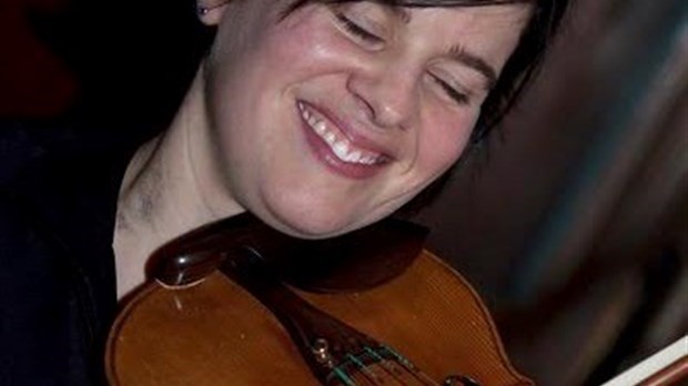 Les cours de violon traditionnel avec Stéphanie Lépine sont de retour au CRAPO