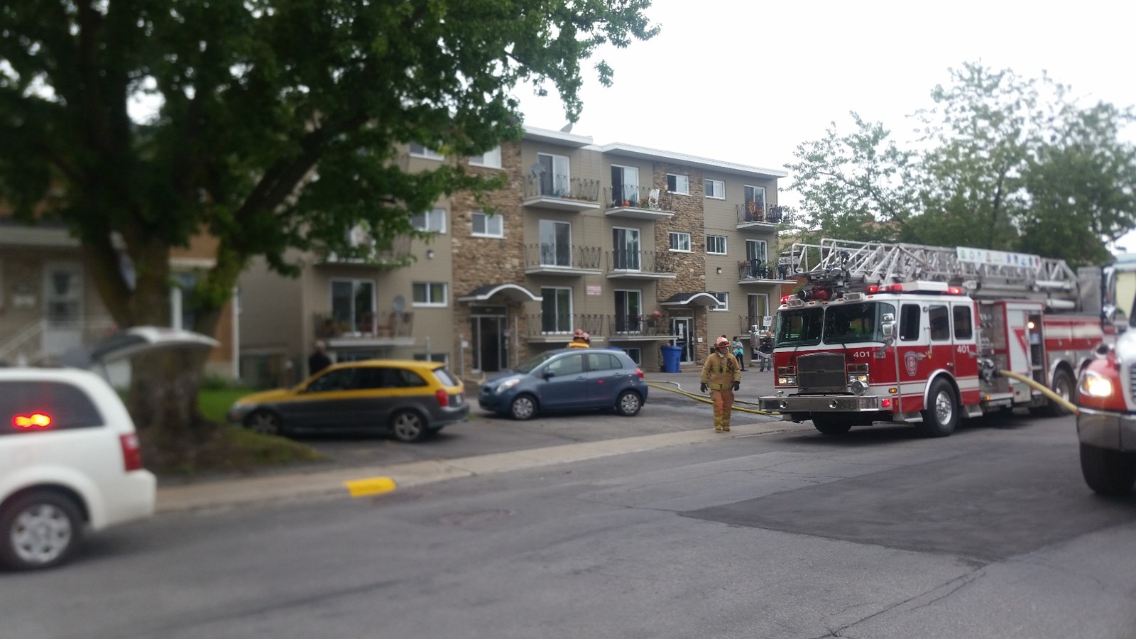 Incendie dans un immeuble à logements de Saint-Charles-Borromée