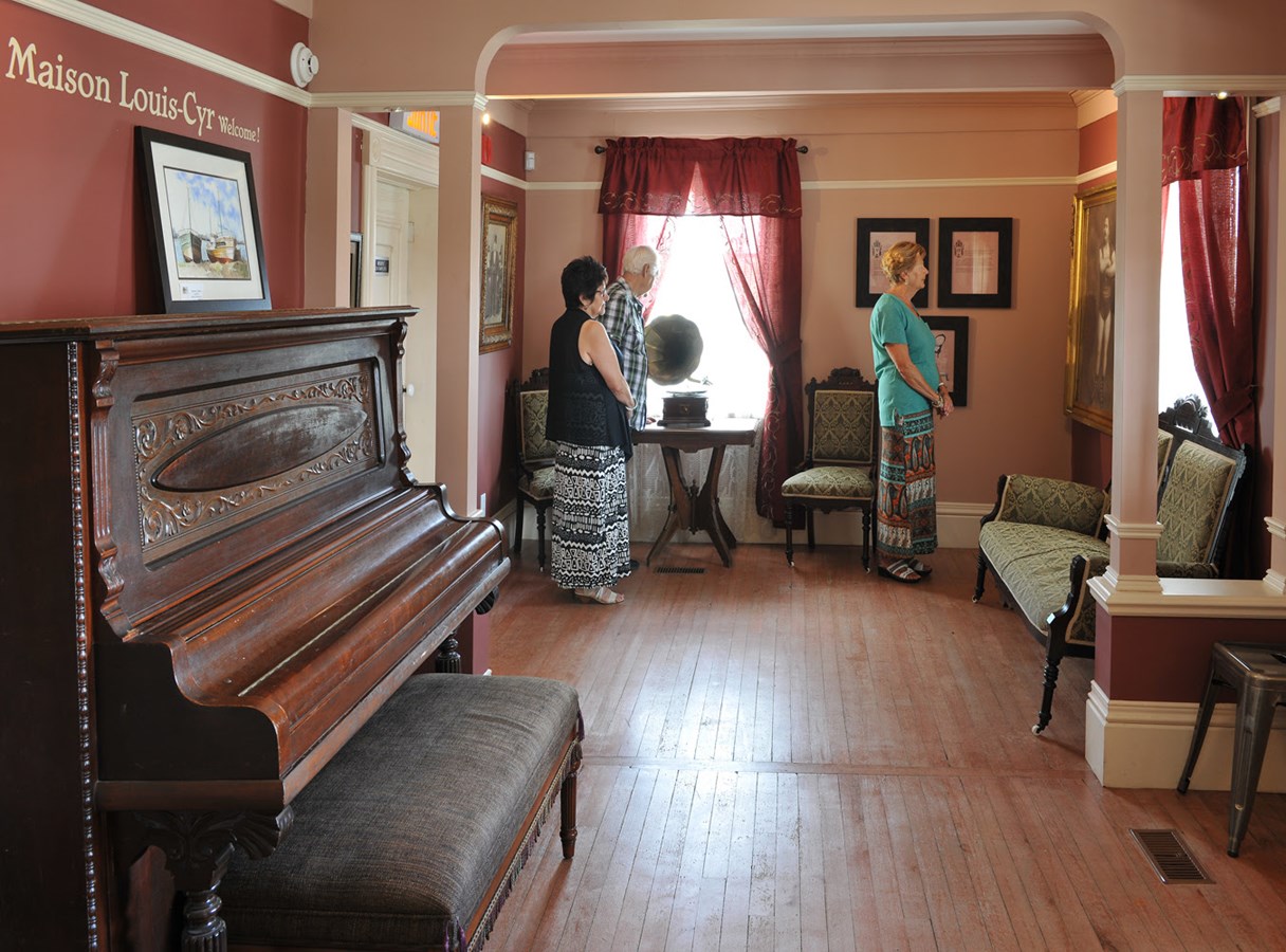 Piano public à la Maison Louis-Cyr pour les Journées de la culture