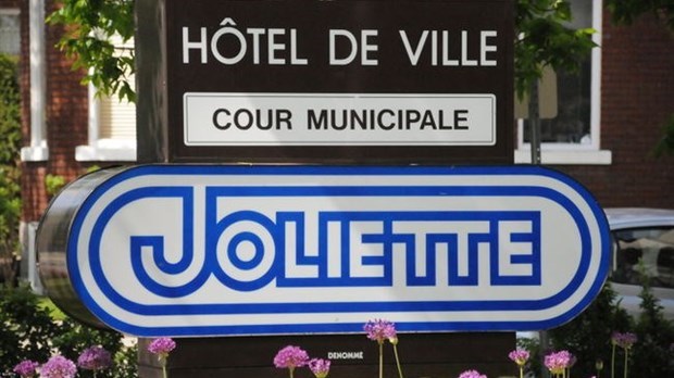 Coupable d'avoir poussé un procureur de la Cour municipale