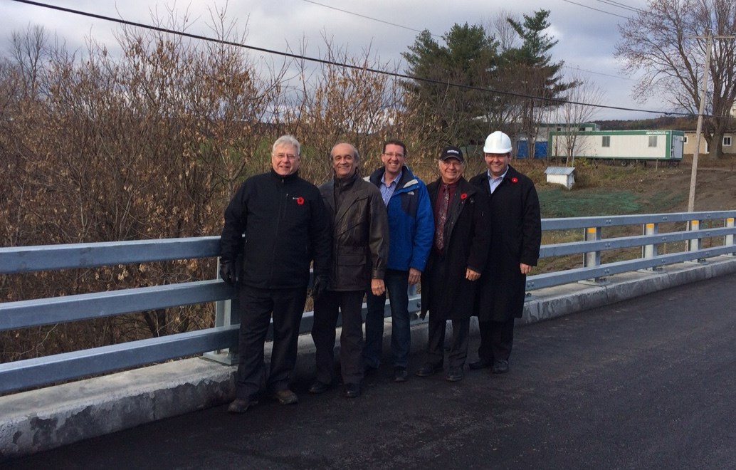 Les municipalités se réjouissent de la réouverture du pont de la route 343