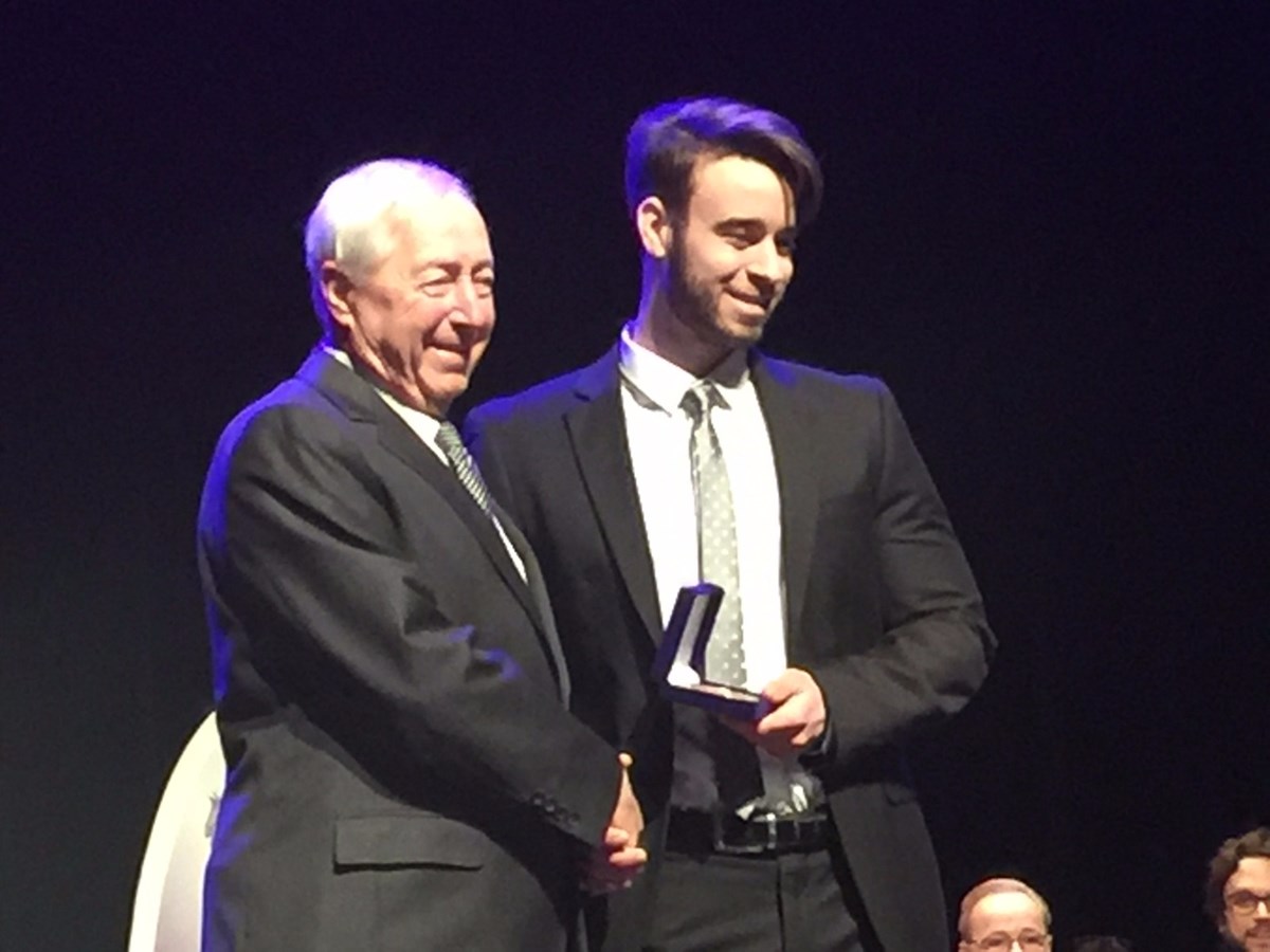 Remise des médailles du Lieutenant-gouverneur pour la jeunesse 2017  Distinction honorifique pour cinq étudiants du Cégep régional de Lanaudière 