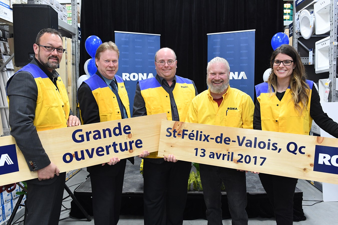 Le magasin RONA de Saint-Félix-de-Valois ouvre officiellement ses portes