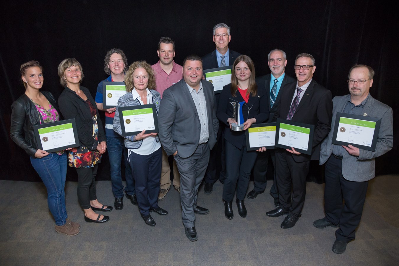 Quinze industries, commerces et institutions des régions de Laval, Lanaudière et des Laurentides se démarquent grâce à leur gestion exemplaire des matières résiduelles