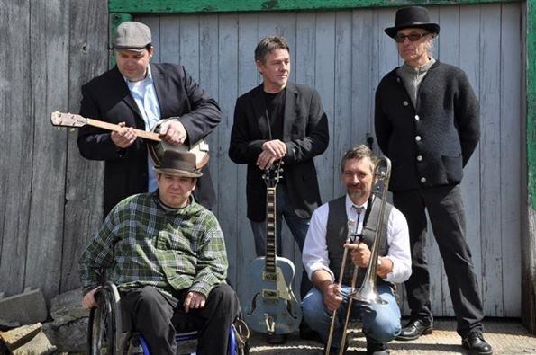6 à 8 avec Durham County Poets au CRAPO