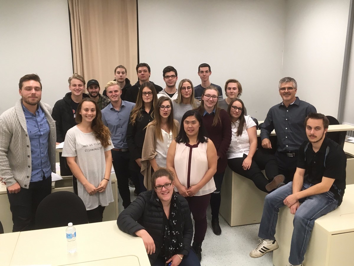 Les étudiants et les étudiantes en gestion de commerces et leur Fondation unis pour une même cause
