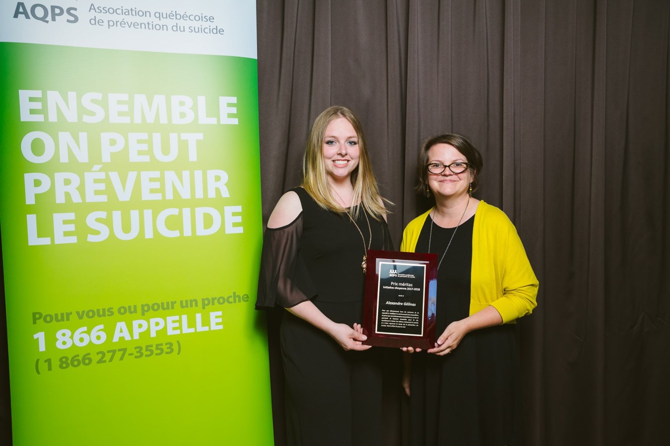 Prix méritas remis à Alexandra Gélinas  pour son engagement citoyen en prévention du suicide