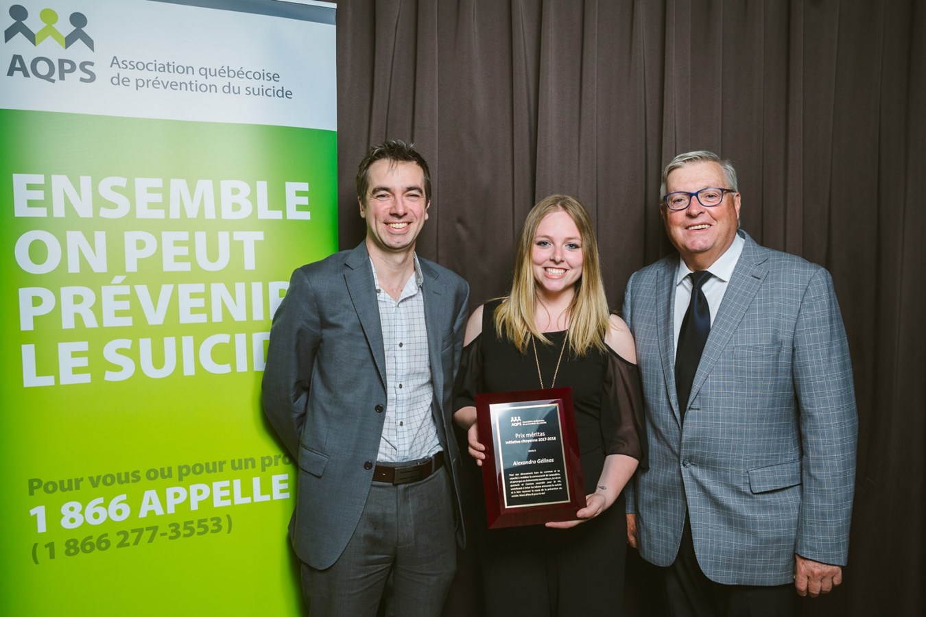 Prix méritas remis à Alexandra Gélinas  pour son engagement citoyen en prévention du suicide