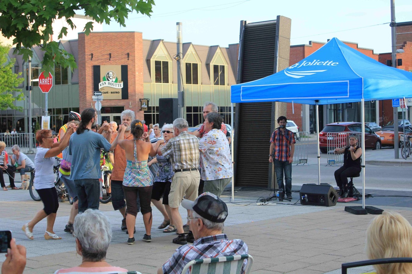 Quatrième saison pour Les veillées de danse au centre-ville de Joliette