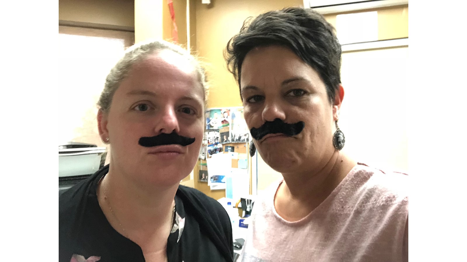Le Days Inn Berthierville remet 2000$ à la fondation Movember