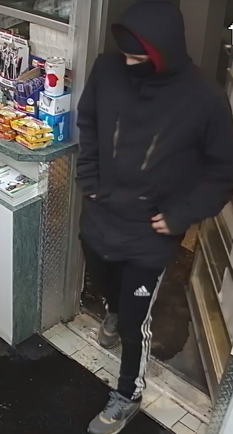 Suspect de vol qualifié à identifier à Joliette