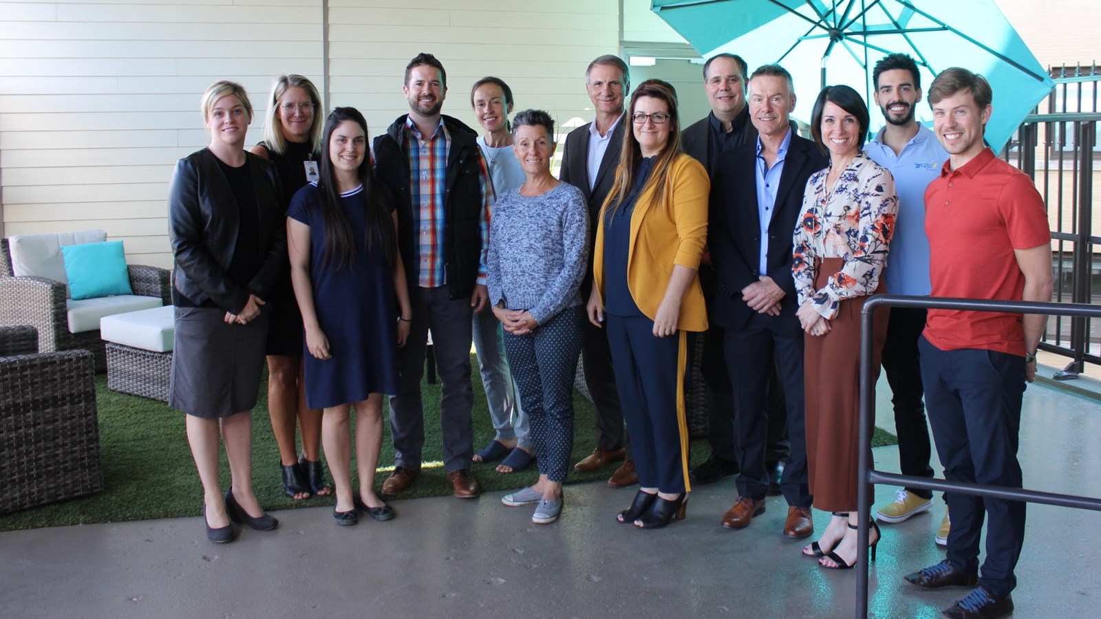 Roxan Baril, chef d'unité de soins infirmiers orthopédie, réadaptation et soins palliatifs – Pascalle Perreault, directrice des soins infirmiers – Joannie Côté, infirmière clinicienne – Samuel Babineau, chef de service de l’entretien et du fonctionnement des installations matérielles – Myriam Parent, membre du conseil d’administration de la fondation – Dre Nathalie Allard, médecin – Daniel Castonguay, président-directeur général du CISSS de Lanaudière – Isabelle Gagnon, intervenante en soins spirituels – Michel Iorio, directeur adjoint à la Direction des services techniques – Michel Coiteux, propriétaire de Trévi Joliette – Caroline Martel, directrice générale de la fondation – Marc-André Coiteux, directeur des ventes chez Trévi Joliette – Dr Jérémie Venne, médecin de famille à l’unité des soins palliatifs.