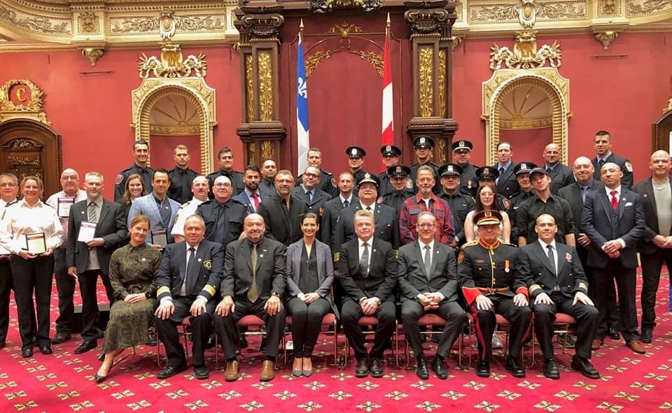 Cinq pompiers de la région de Lanaudière ont reçu la Médaille pour acte méritoire
