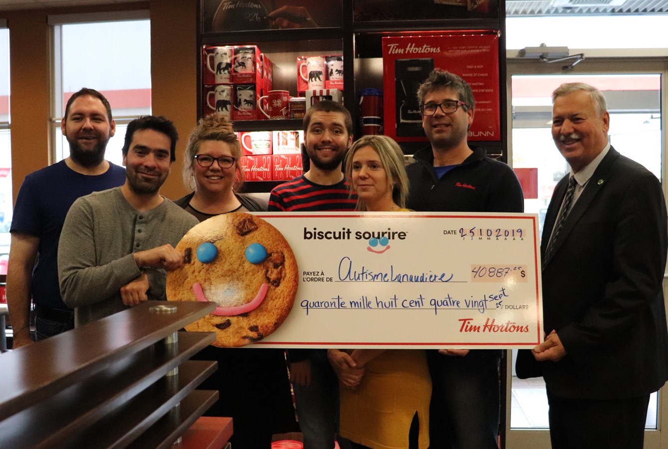 Le sourire rose du biscuit a permis de récolter la somme de 40 887$