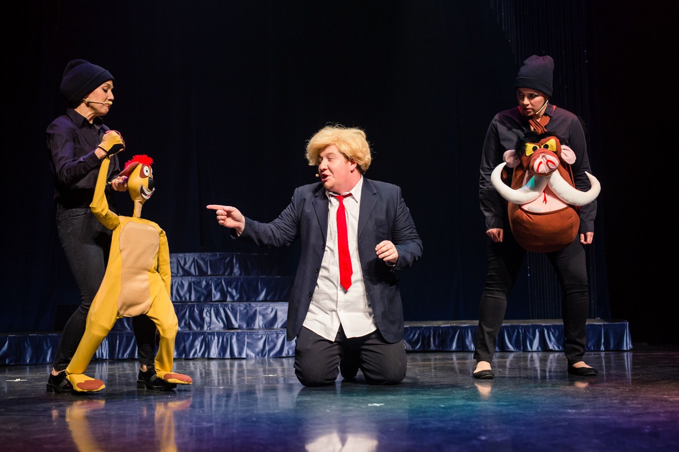 Spectacle : "Salut 2019!", une revue de l’année qui  n’épargne personne 