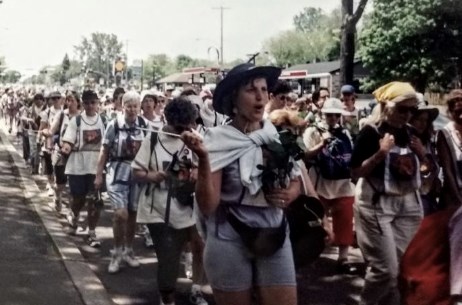 "Du pain et des roses": la TCGFL souligne le 25e anniversaire de la marche des femmes