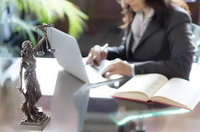Juripop lance un service de soutien juridique gratuit en violences sexuelles et en harcèlement au travail