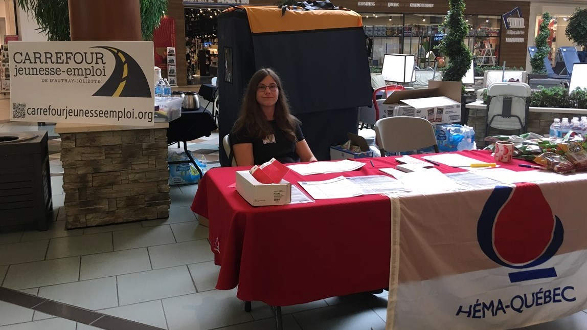 Des jeunes du carrefour se mobilisent pour Héma-Québec