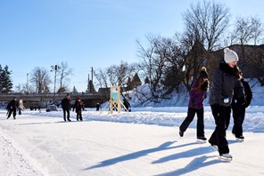 Pas de répit pour la patinoire de la MRC de Joliette sur la rivière L’Assomption