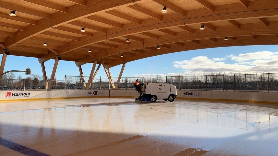 La patinoire Bleu-Blanc-Bouge est enfin ouverte 