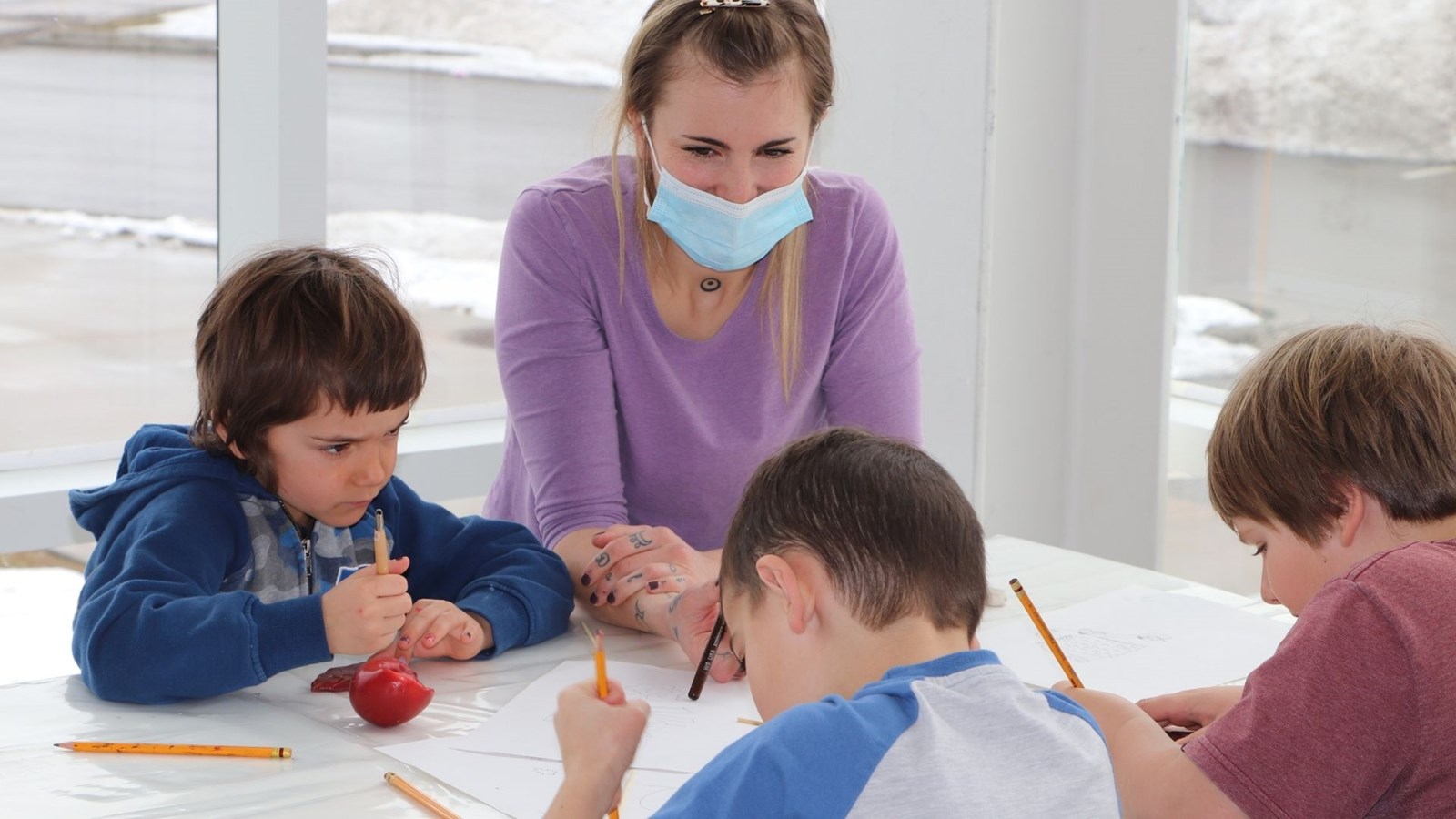 L'atelier MAJ-ique réunit les familles autour d'une activité créative au Musée d'arts de Joliette