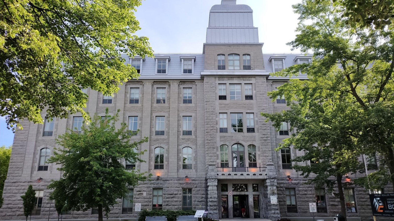 Quatre bourses d’études remises à des étudiants du Cégep à Joliette