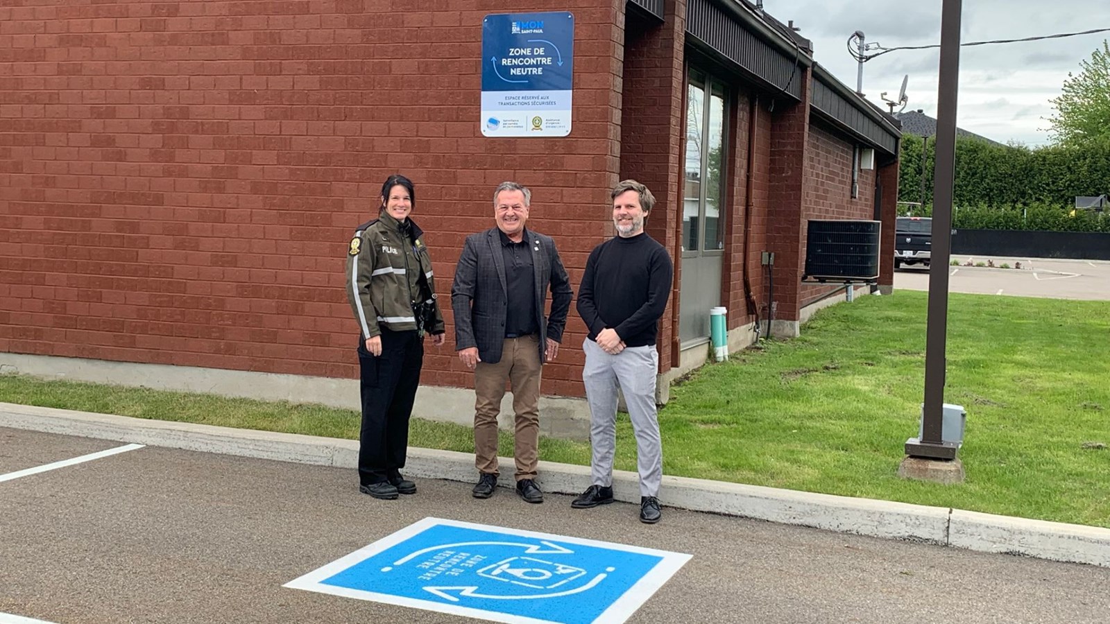 Une Zone neutre à la bibliothèque municipale de Saint-Paul