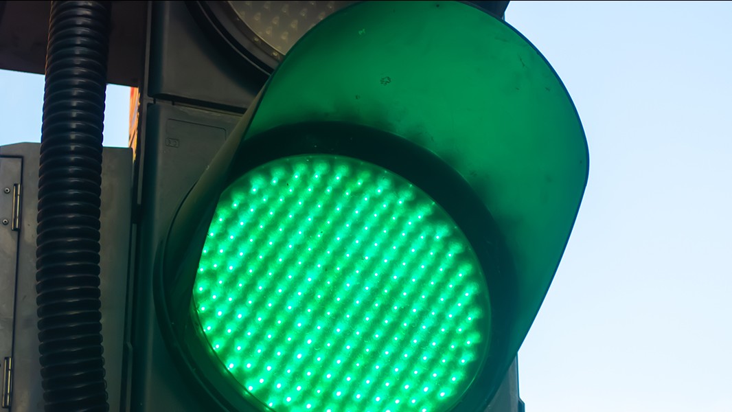 Nouveau feu de circulation à l’intersection de Petite-Noraie et Flavie-Poirier