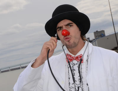 Un Trifluvien en Russie avec Patch Adams
