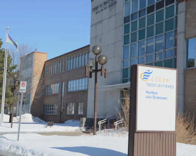 Les étudiants du Cégep disent non à la grève