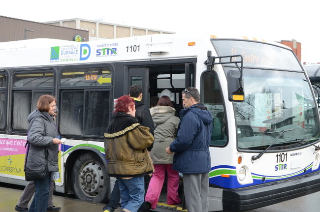 Des fausses cartes dans les autobus de la STTR