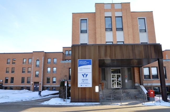 Dix ans sans visite des évaluateurs