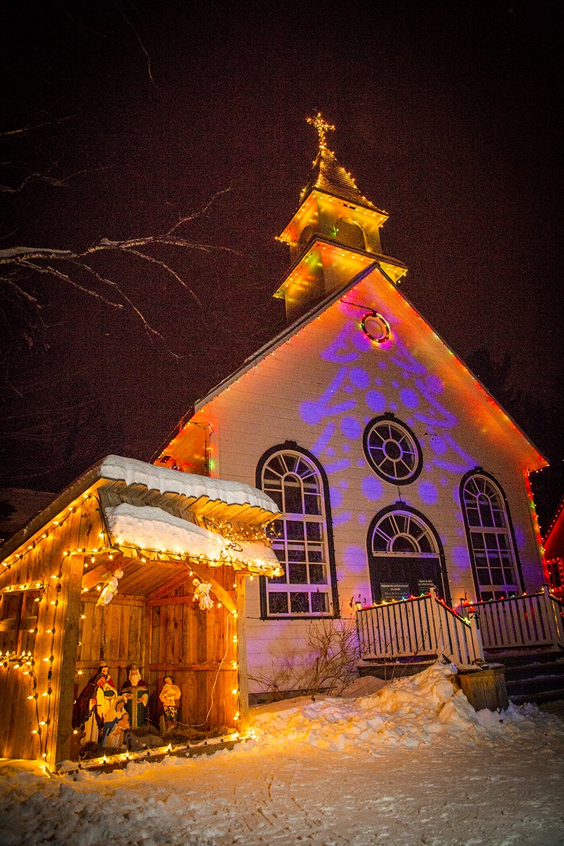 Village illuminé: un lieu unique pour vivre la magie du temps des fêtes