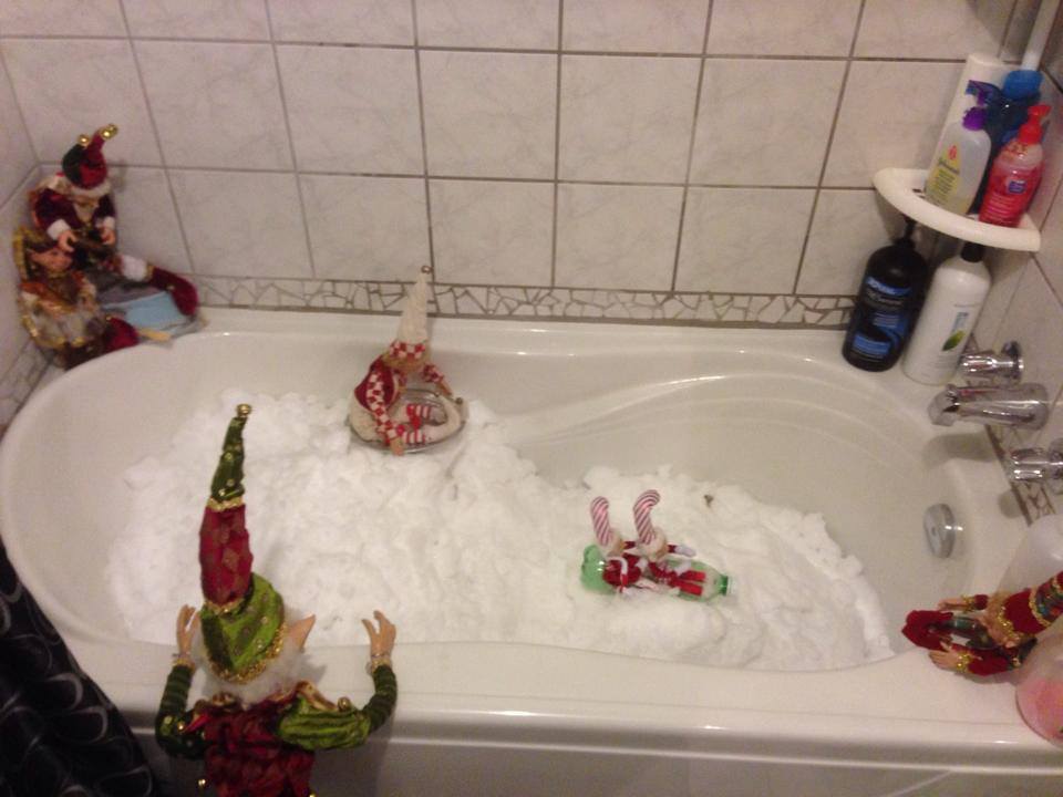 Les vilains lutins sont là pour Noël 2014