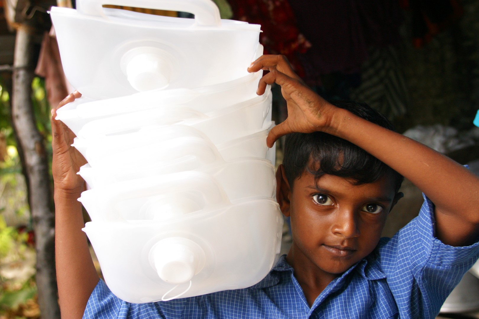 C’est un excellent moyen d'expliquer à nos enfants comment vivent leurs semblables dans d’autres régions du monde qui sont dans le besoin.